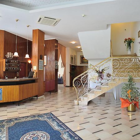 Clipper Hotel Pesaro Eksteriør billede